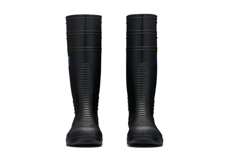 001 Black General Purpose Gumboot