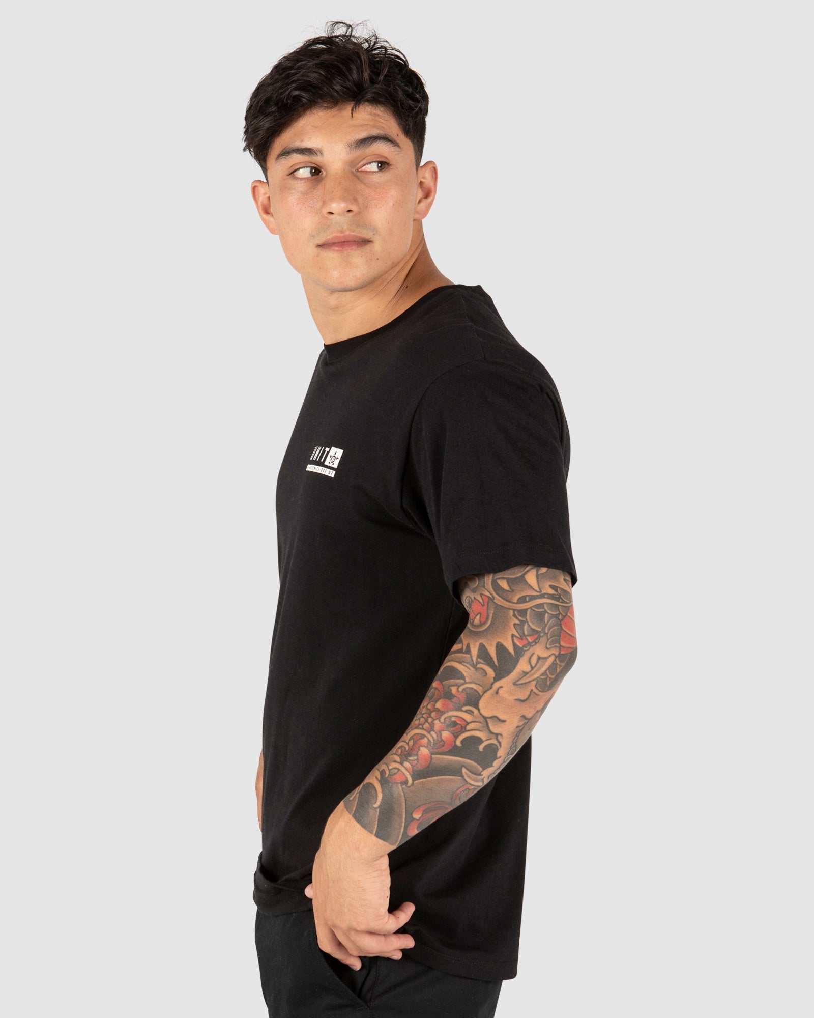 UNIT No Limits Tee